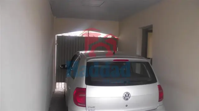 SOBRADO COM LOCALIZAÇÃO PRIVILEGIADA NO CENTRO. Ref: 2181