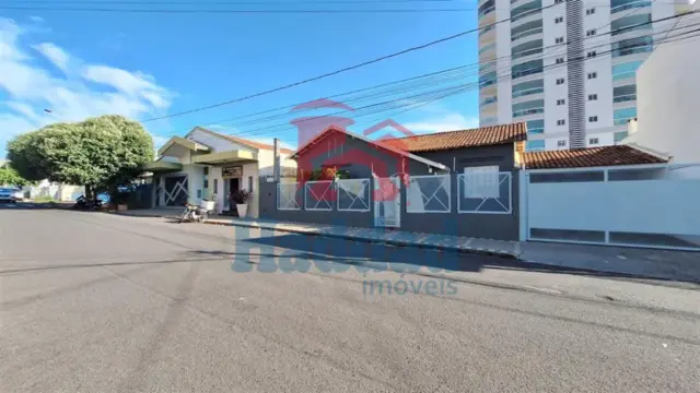 CASA NO CENTRO D BIRIGUI PARA MORADIA OU COMÉRCIO IDEAL PARA CLÍNICAS DE ESTÉTICA -SALÃO DE BELEZA E ESCRITÓRIO Ref: 5293 - 03