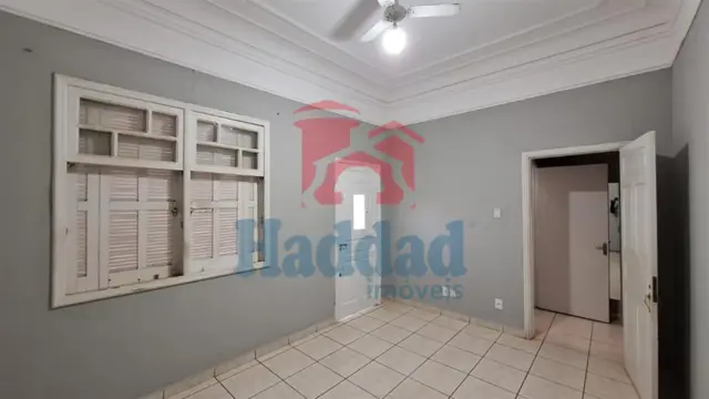 CASA NO CENTRO D BIRIGUI PARA MORADIA OU COMÉRCIO IDEAL PARA CLÍNICAS DE ESTÉTICA -SALÃO DE BELEZA E ESCRITÓRIO Ref: 5293 - 07