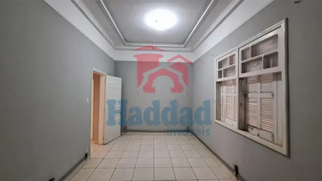 CASA NO CENTRO D BIRIGUI PARA MORADIA OU COMÉRCIO IDEAL PARA CLÍNICAS DE ESTÉTICA -SALÃO DE BELEZA E ESCRITÓRIO Ref: 5293 - 19