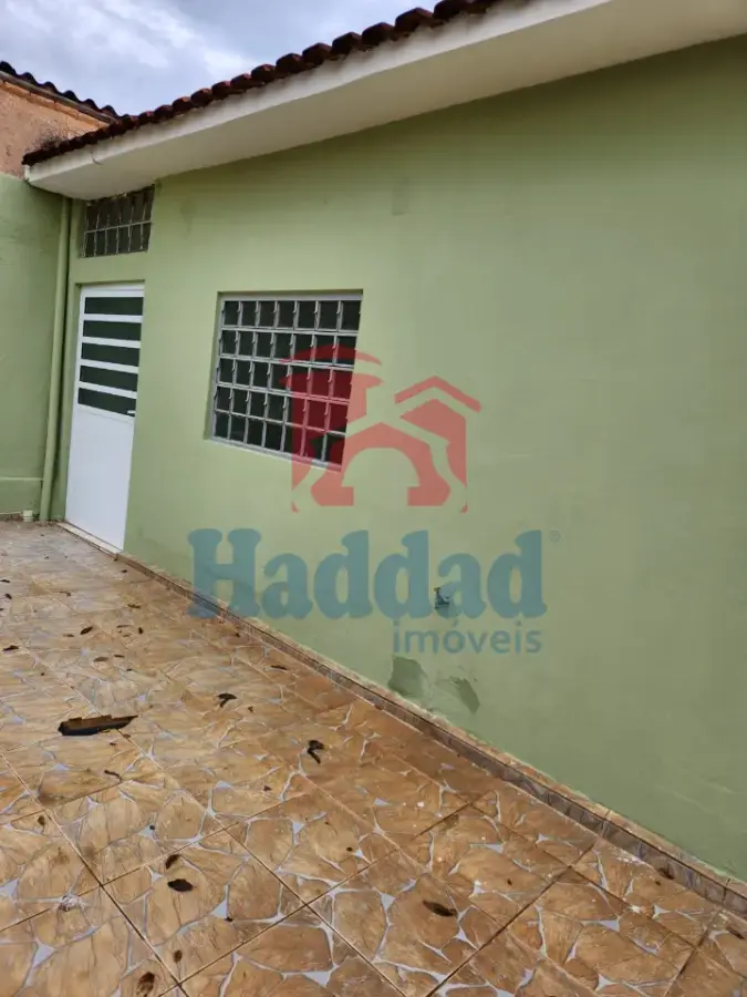 CASA COM SALÃO COMERCIAL  E OTIMA LOCALIZAÇÃO Ref: 6187 - F06187AC