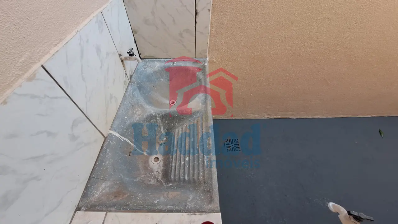 6 KITNET ALUGADA COM ÓTIMA LOCALIZAÇÃO EM BIRIGU-  BOA RENDA RENDA DE ALUGUEL !!! Ref: 7056 - 01