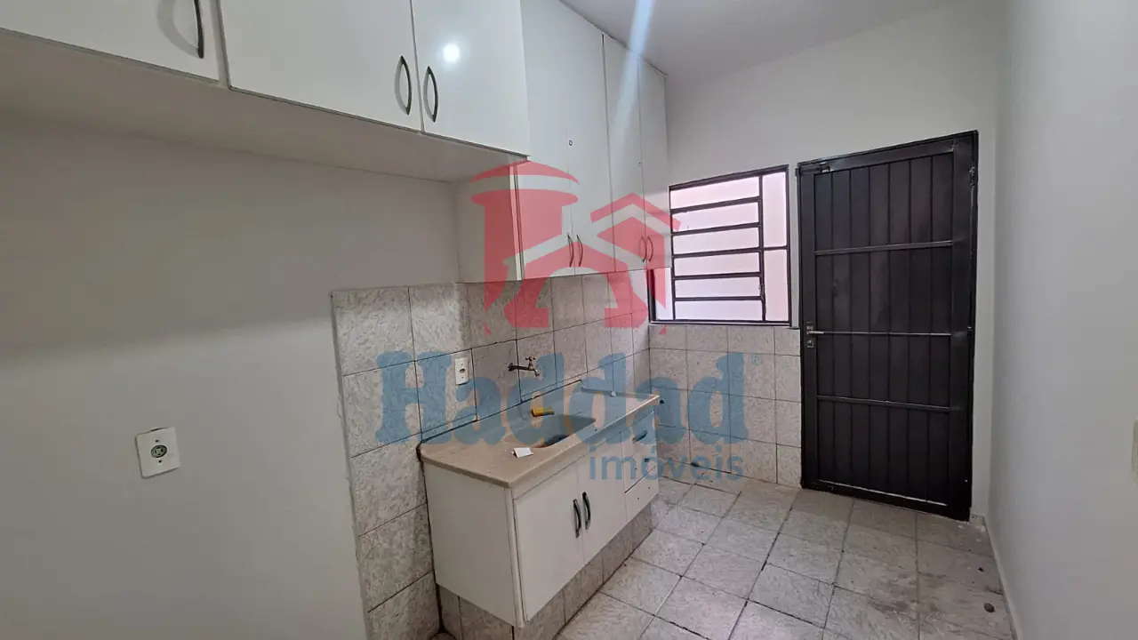 6 KITNET ALUGADA COM ÓTIMA LOCALIZAÇÃO EM BIRIGU-  BOA RENDA RENDA DE ALUGUEL !!! Ref: 7056 - 06