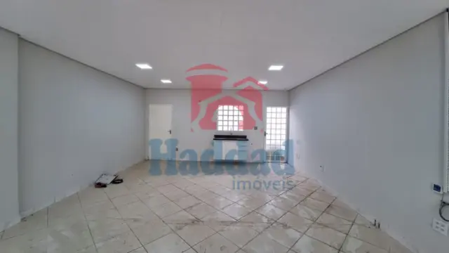 MAIS UM EXECELENTE PONTO COMERCIAL PARA O SEU NEGOCIO EM BIRIGUI Ref: 8360 - 04