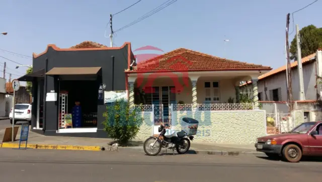 IMÓVEL COMERCIAL DE ESQUINA COM ÁREA TOTAL DE 512,12m² A VENDA EM BIRIGUI SP Ref: 9083