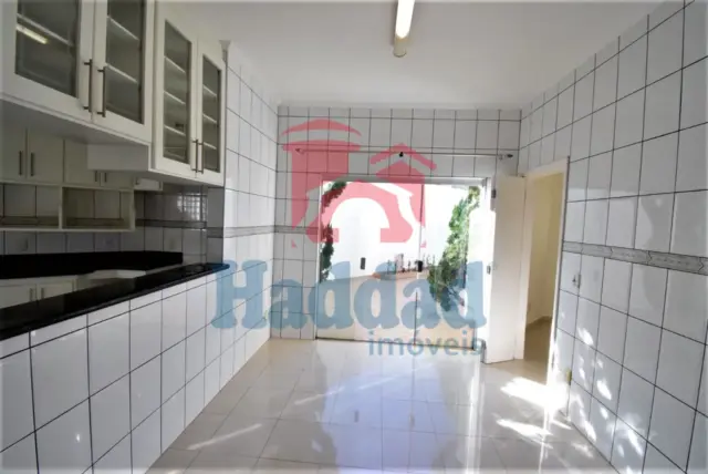 EXCELENTE CASA EM BAIRRO TRANQUILO Ref: 10722 - F05091O