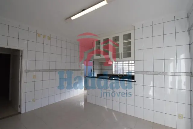 EXCELENTE CASA EM BAIRRO TRANQUILO Ref: 10722 - F05091L