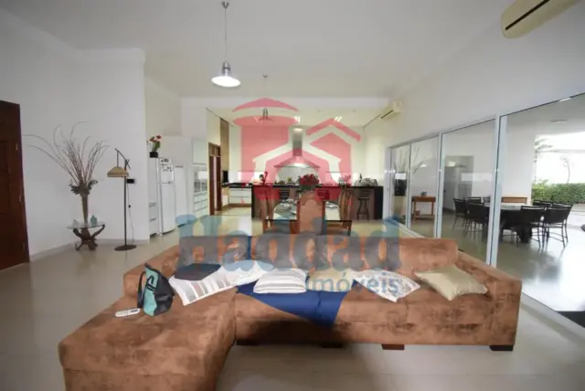EXCELENTE CASA EM CONDOMINIO FECHADO DE ALTO PADRÃO Ref: 10805 - F14532F