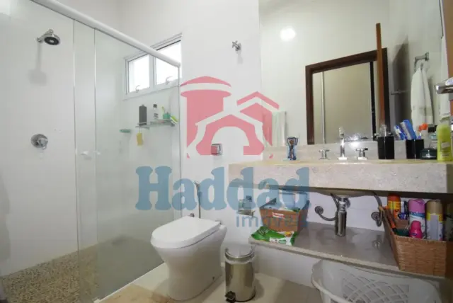 EXCELENTE CASA EM CONDOMINIO FECHADO DE ALTO PADRÃO Ref: 10805 - F14532AC