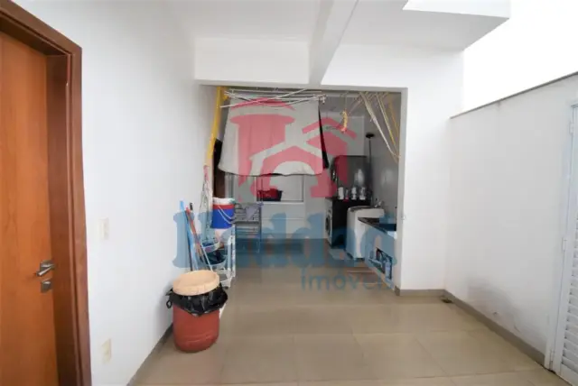 EXCELENTE CASA EM CONDOMINIO FECHADO DE ALTO PADRÃO Ref: 10805 - F14532AH