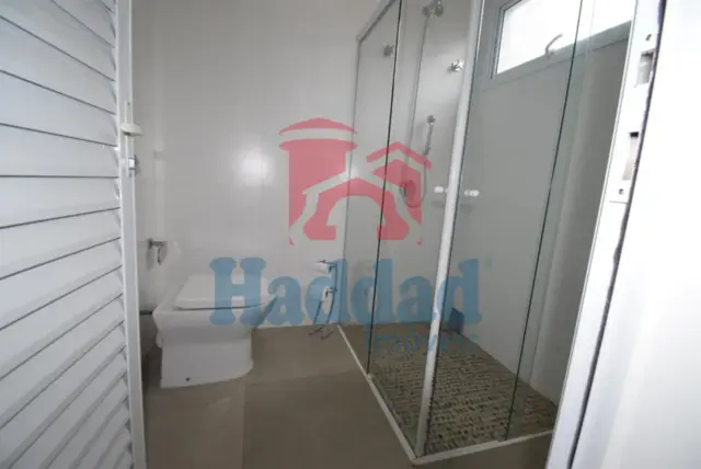 EXCELENTE CASA EM CONDOMINIO FECHADO DE ALTO PADRÃO Ref: 10805 - F14532AO