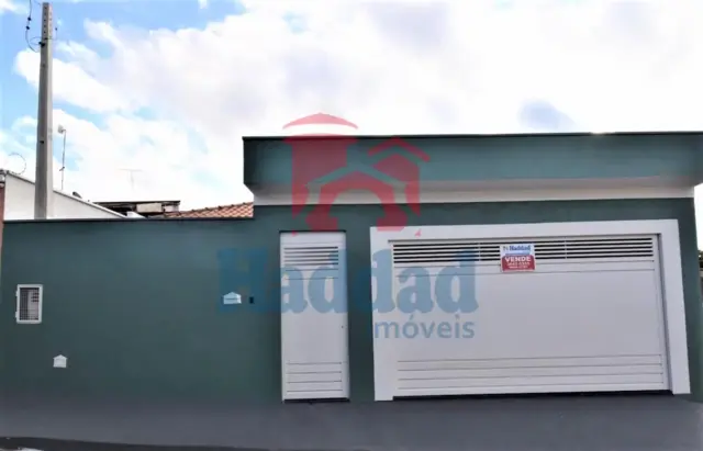 Casa Nova e Recém-Construída na Vila Xavier – Finíssimo Acabamento Próximo ao Centro Ref: 14711