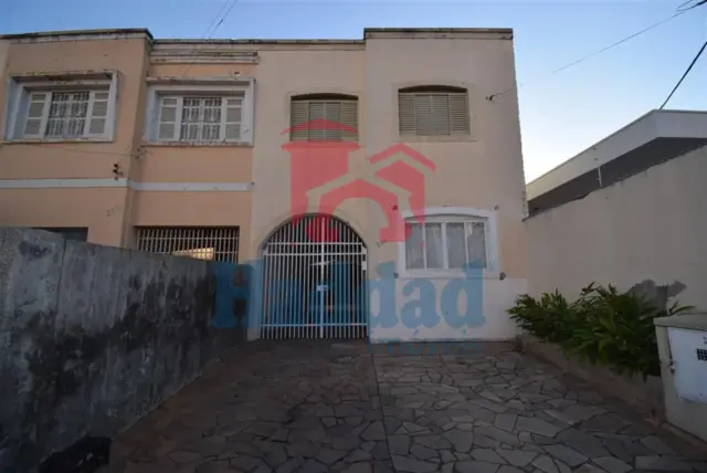 SOBRADO CENTRAL: MORADIA OU PONTO COMERCIAL Ref: 15407
