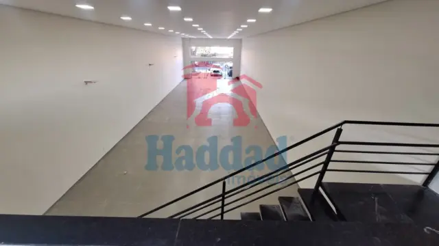 Oportunidade Comercial Premium no Coração de Birigüi com possibilidade de dobrar a area locando 2 salões Ref: 15576 - 05