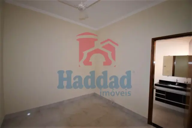 CASA Á VENDA Ref: 15607 - F13902P