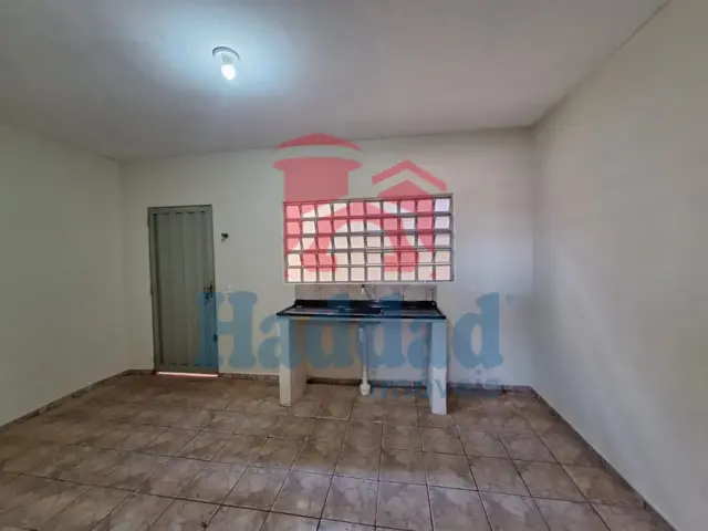 TRÊS CASAS  EM UM TERRENO!! – ÓTIMO NEGÓCIO PARA INVESTIR SEU DINHEIRO E OBTER RENDA. Ref: 15618 - 12