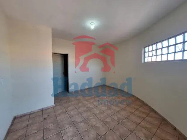 TRÊS CASAS  EM UM TERRENO!! – ÓTIMO NEGÓCIO PARA INVESTIR SEU DINHEIRO E OBTER RENDA. Ref: 15618 - 13