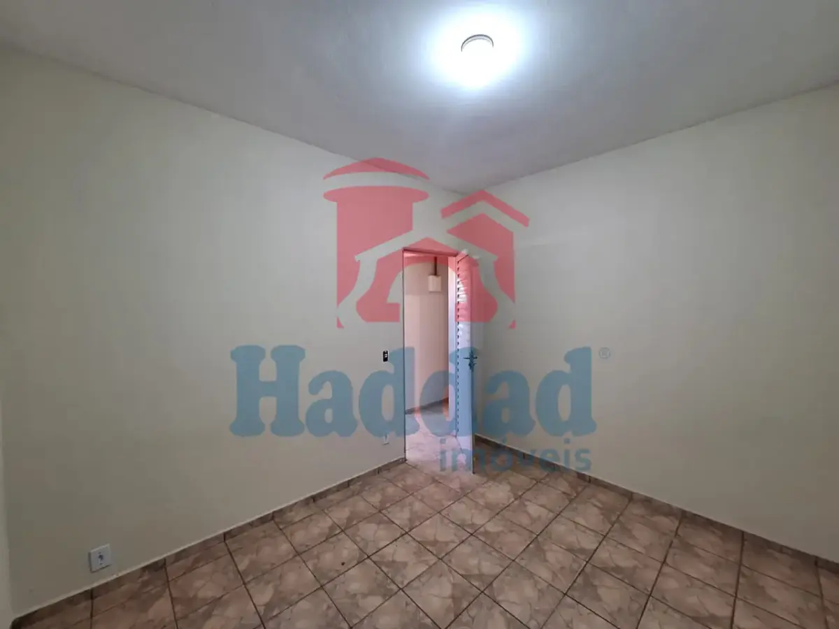 TRÊS CASAS  EM UM TERRENO!! – ÓTIMO NEGÓCIO PARA INVESTIR SEU DINHEIRO E OBTER RENDA. Ref: 15618 - 9