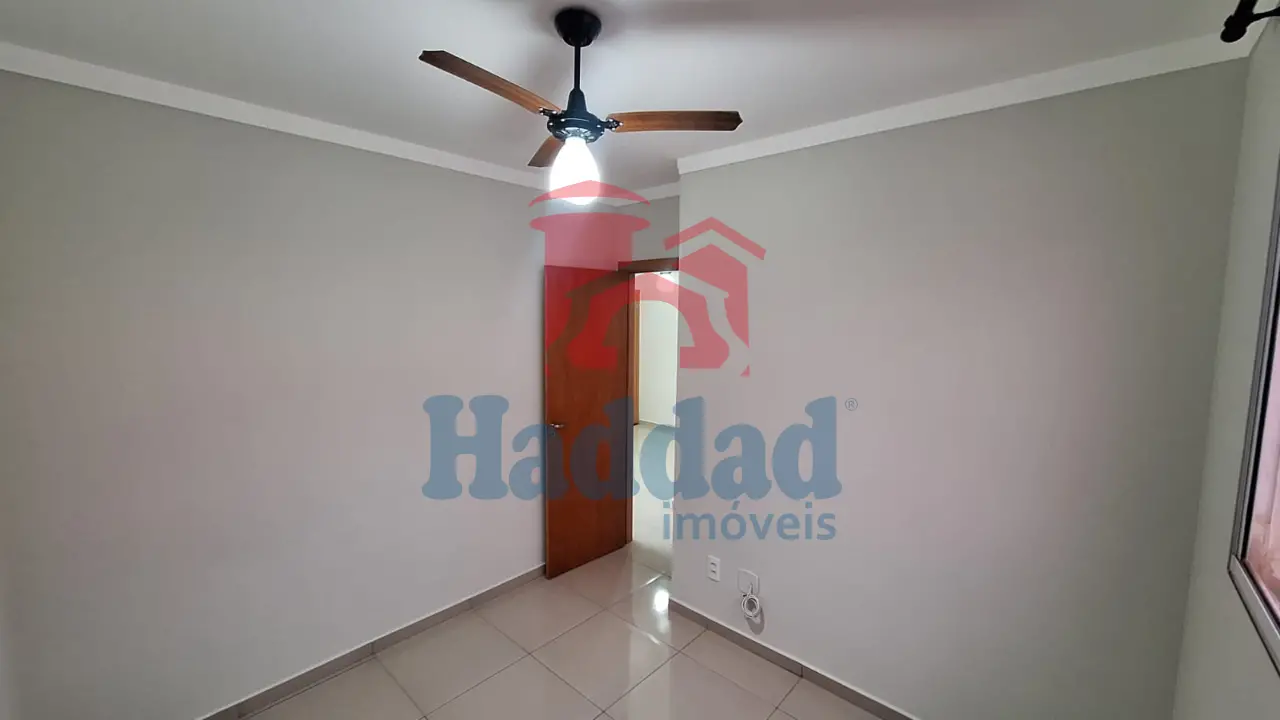 APARTAMENTO EM CONDOMÍNIO. Ref: 15639 - 02