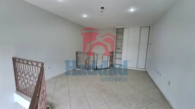 REGIAO DE LOJAS / COMERCIAL Ref: 7714 - 01