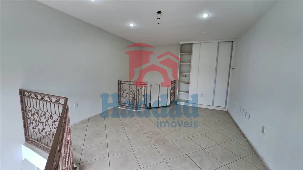 REGIAO DE LOJAS / COMERCIAL Ref: 7714 - 01