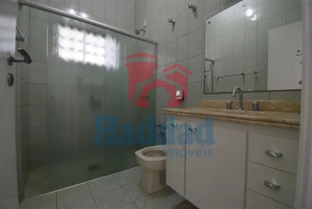 EXCELENTE CASA EM BAIRRO TRANQUILO Ref: 10722 - F10722AC