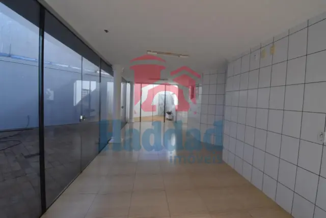 EXCELENTE CASA EM BAIRRO TRANQUILO Ref: 10722 - F10722AM