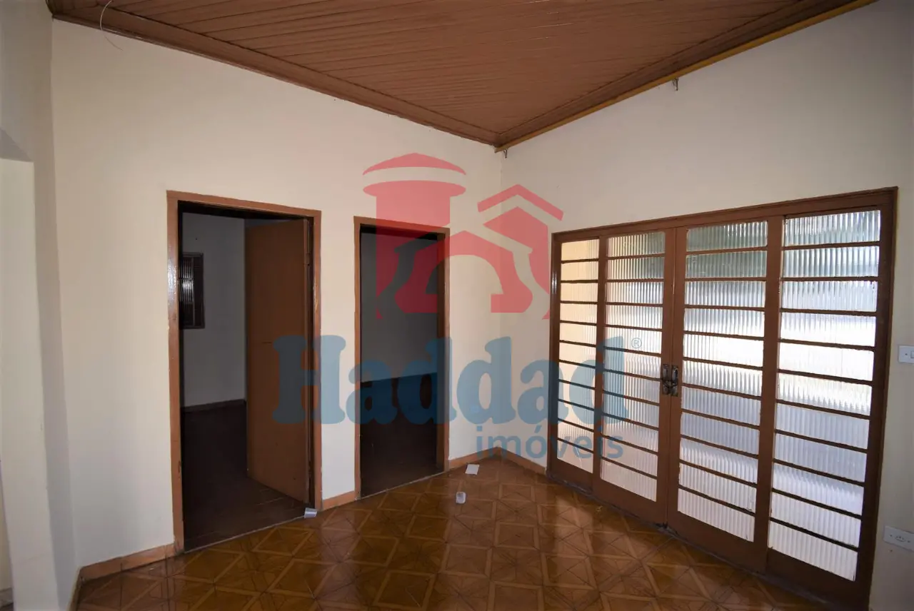 IMOVEL EM RUA COMERCIAL COM ALTO FLUXO Ref: 12471 - F12866M