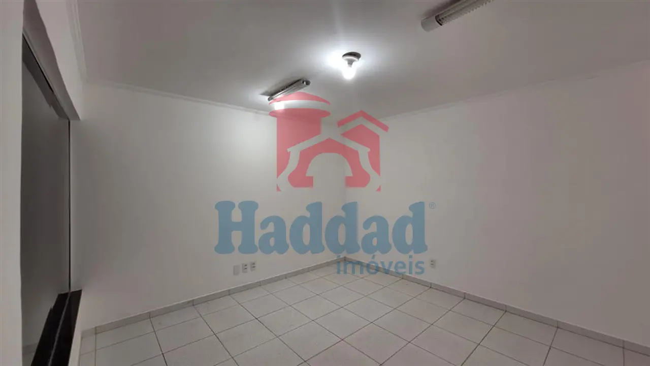 SALAO COMERCIAL PREMIUM NA PRINCIPAL RUA DE BIRIGUI, PÉ DIREITO ALTO, MEZANINO E DEPOSITO GIGANTE Ref: 15643 - 07