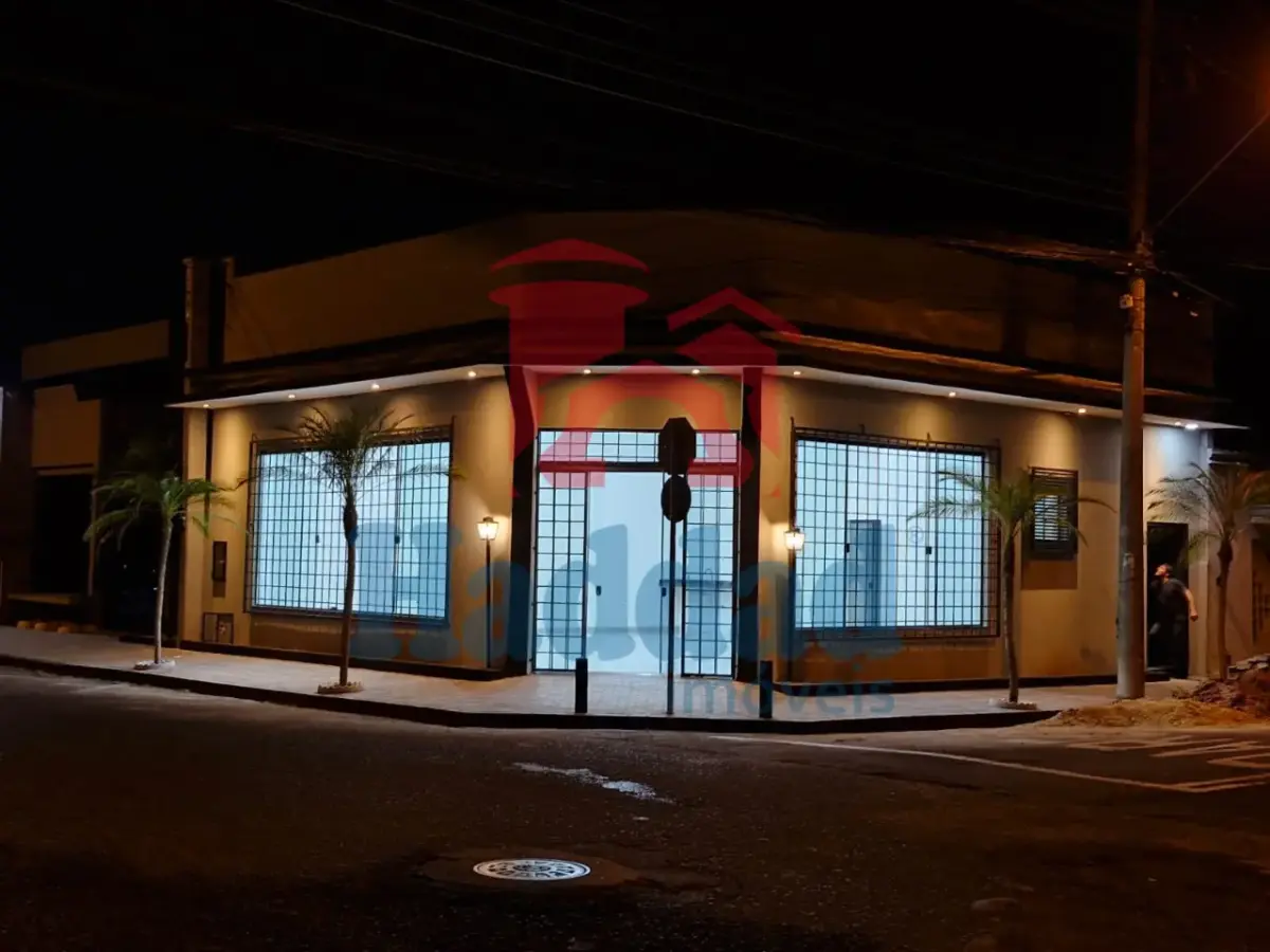 EXCELENTE SALÃO COMERCIAL EM LOCALIZAÇÃO ESTRATÉGICA Ref: 15655 - 03