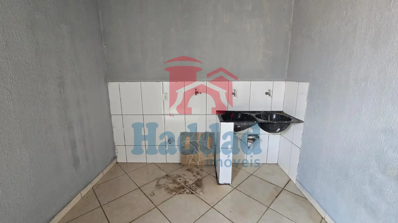 SUA PRIMEIRA CASA PRÓPRIA ESTÁ AQUI: CONFORTÁVEL E BEM LOCALIZADA! Ref: 8972 - 01 (5)