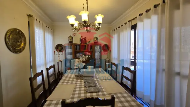 EXELENTE OPORTUNIDADE PARA QUEM BUSCA CONFORTO, SEGURANÇA E LOCALIZAÇÃO PRIVILEGIADA. Ref: 11614 - 01 (23)