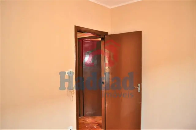 CASA ESQUINA PRIVILEGIADA EM POSIÇAO IDEAL PARA COMERCIO EM FRENTE A CONDOMINIO EM BIRIGUI Ref: 12634 - F09505S