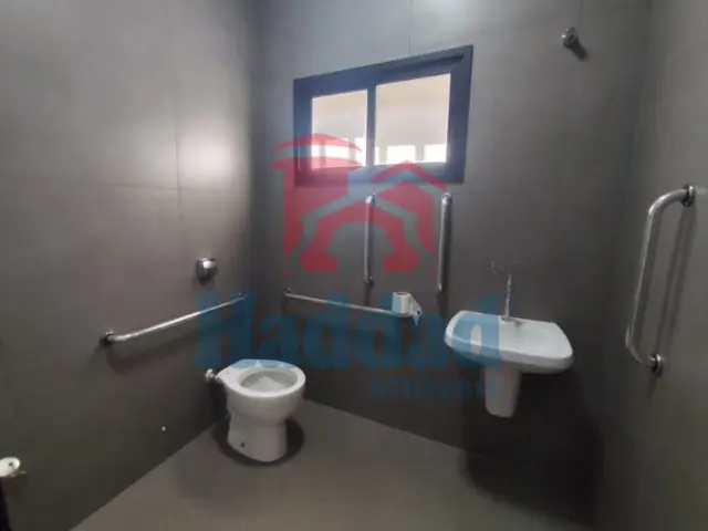 Excelente imóvel comercial com 405,76 m² de área construída, implantado em terreno de 342,00 m² Ref: 15225 - WhatsApp Image 2025-02-10 at 13