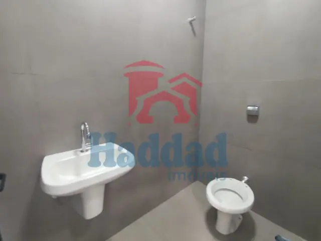Excelente imóvel comercial com 405,76 m² de área construída, implantado em terreno de 342,00 m² Ref: 15225 - WhatsApp Image 2025-02-10 at 13