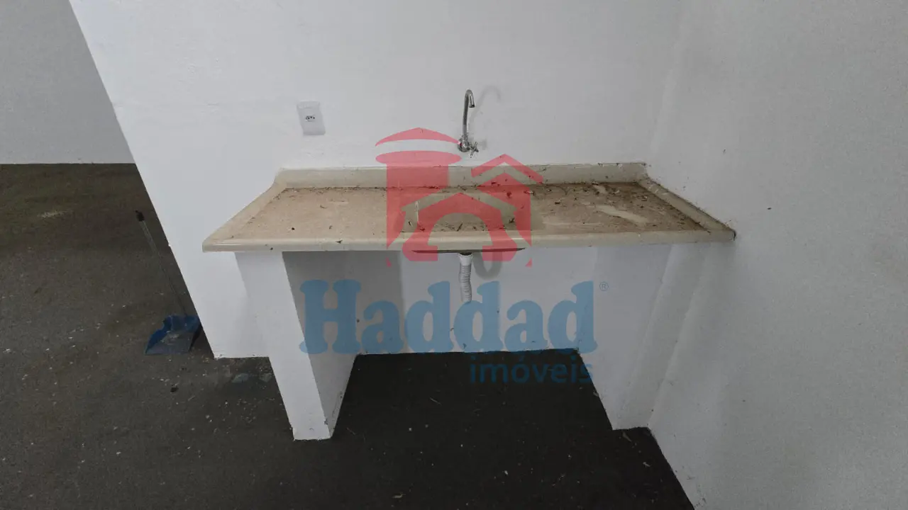 BARRACÃO PARA LOCAÇÃO E VENDA EM ÓTIMA LOCALIZAÇÃO Ref: 15666 - 1 (5)