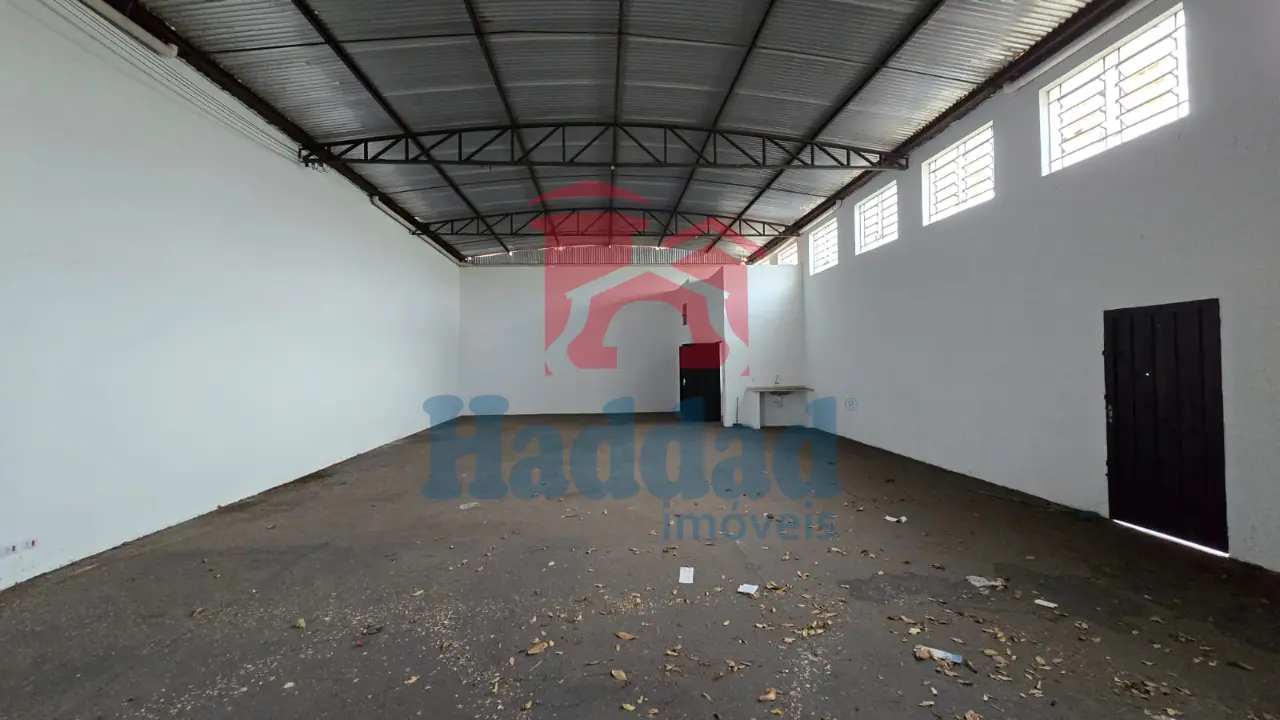 BARRACÃO PARA LOCAÇÃO E VENDA EM ÓTIMA LOCALIZAÇÃO Ref: 15666 - 1 (8)