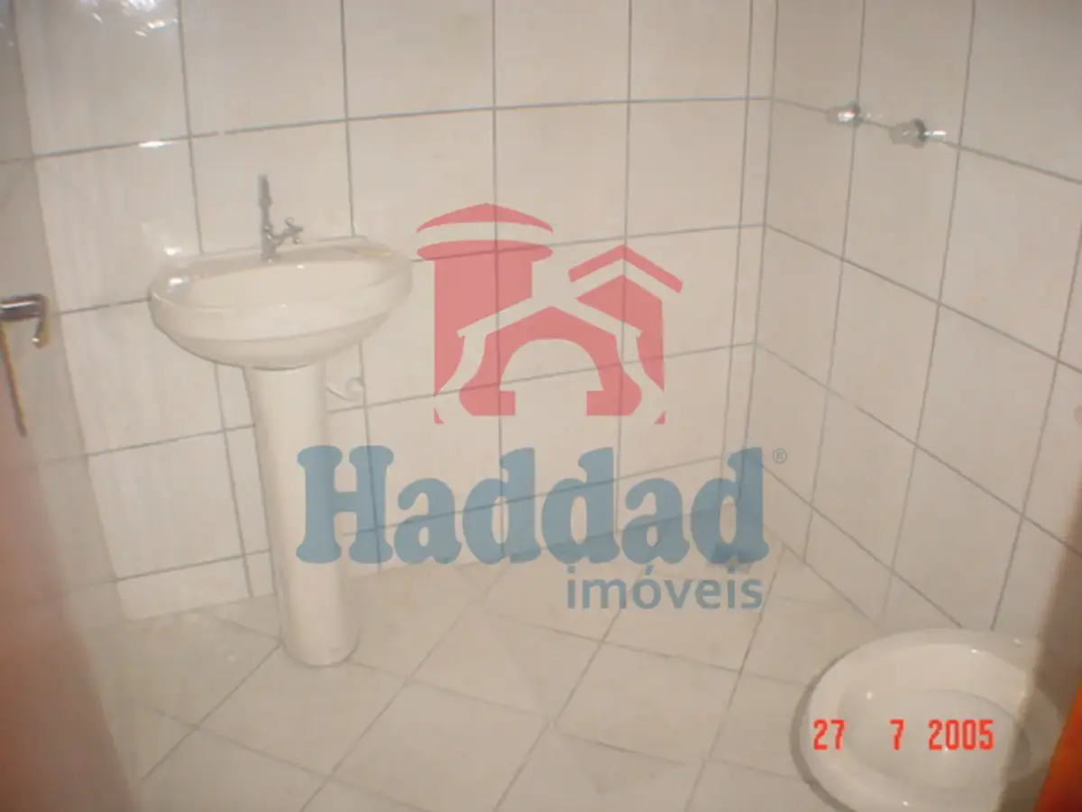 IMÓVEL COM OTIMA LOCALIZAÇÃO COM TRES DORMITÓRIOS Ref: 4367 - DSCF2196