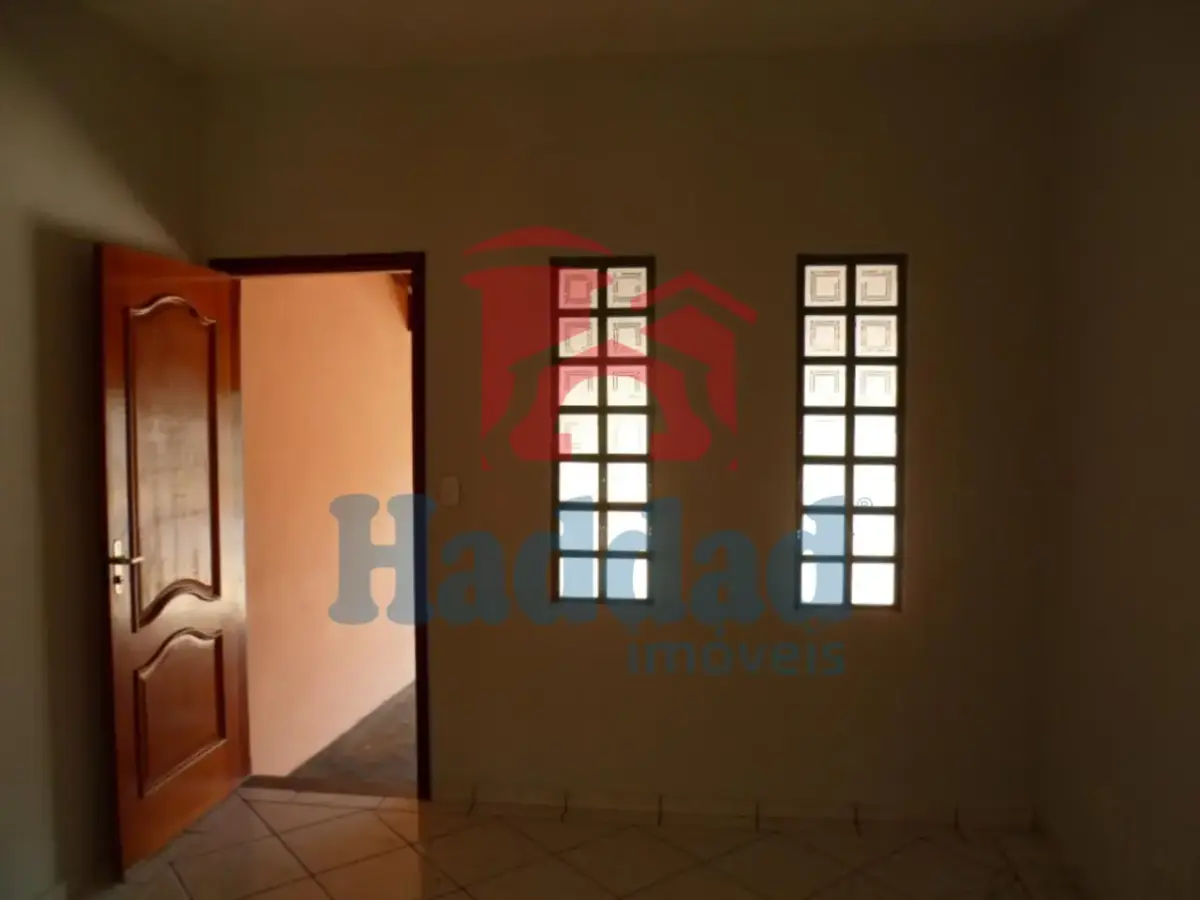 IMÓVEL COM OTIMA LOCALIZAÇÃO COM TRES DORMITÓRIOS Ref: 4457 - SAM_2962