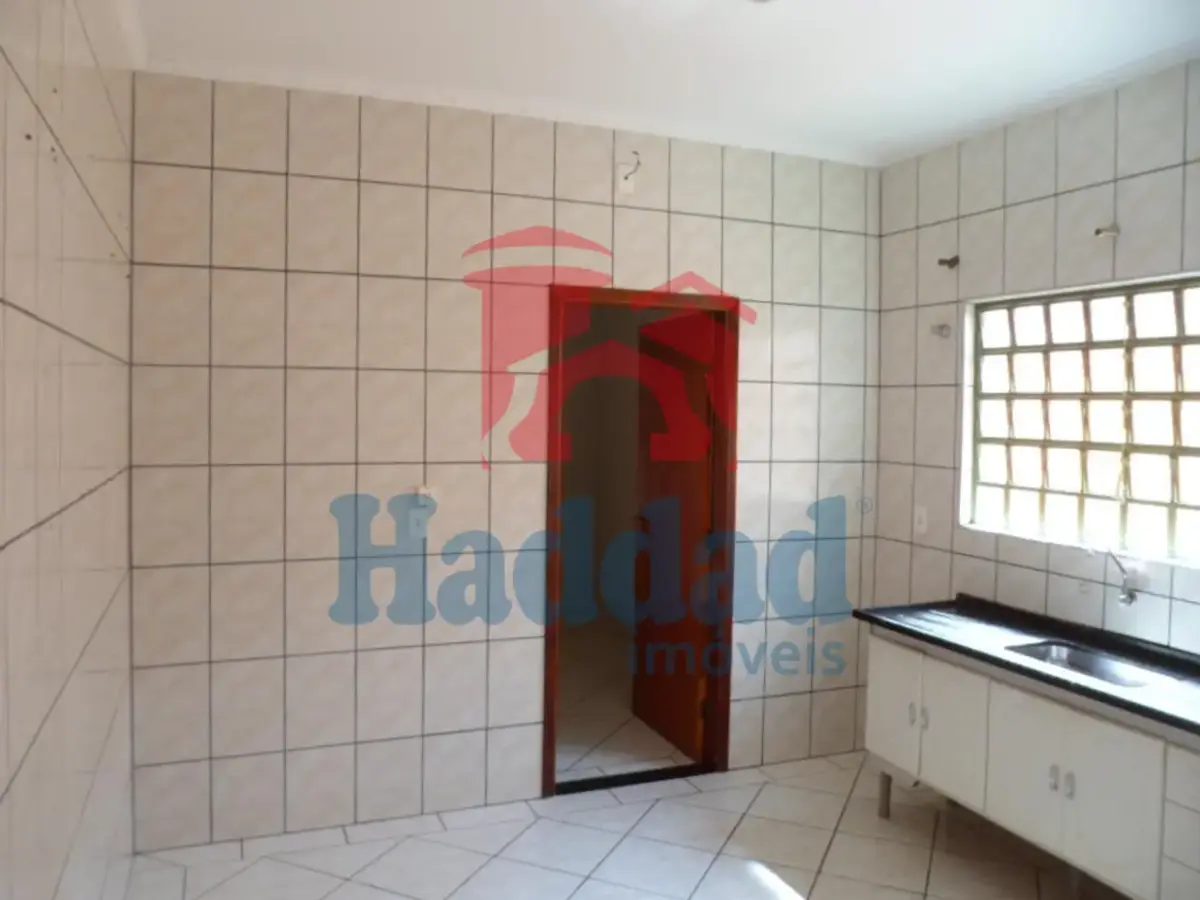 IMÓVEL COM OTIMA LOCALIZAÇÃO COM TRES DORMITÓRIOS Ref: 4457 - SAM_2951