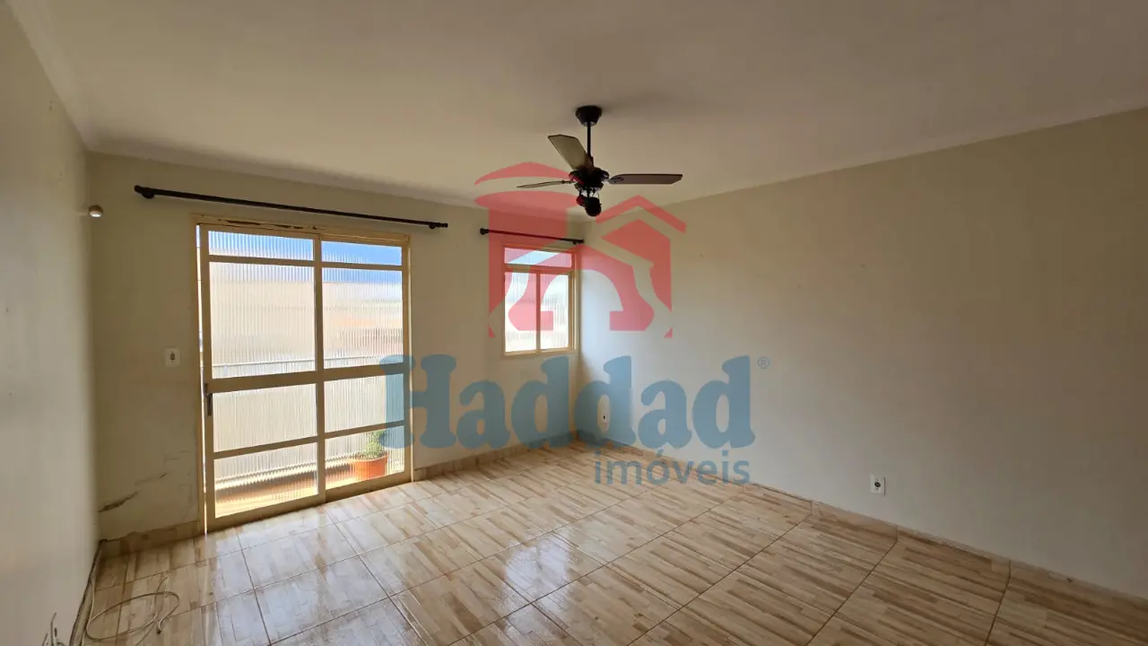 APARTANETO NO CENTRO COM 3 DORMITORIOS Ref: 10614 - WhatsApp Image 2026-10-13 at 17