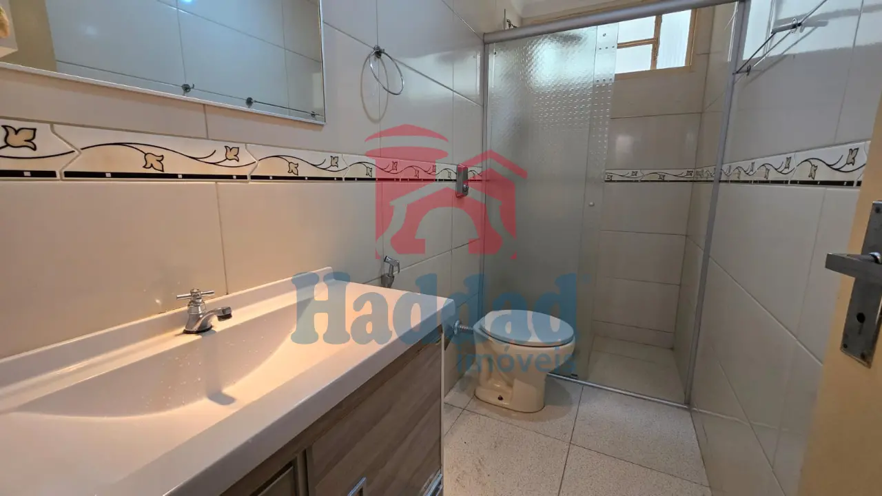 APARTANETO NO CENTRO COM 3 DORMITORIOS Ref: 10614 - WhatsApp Image 2026-10-13 at 17