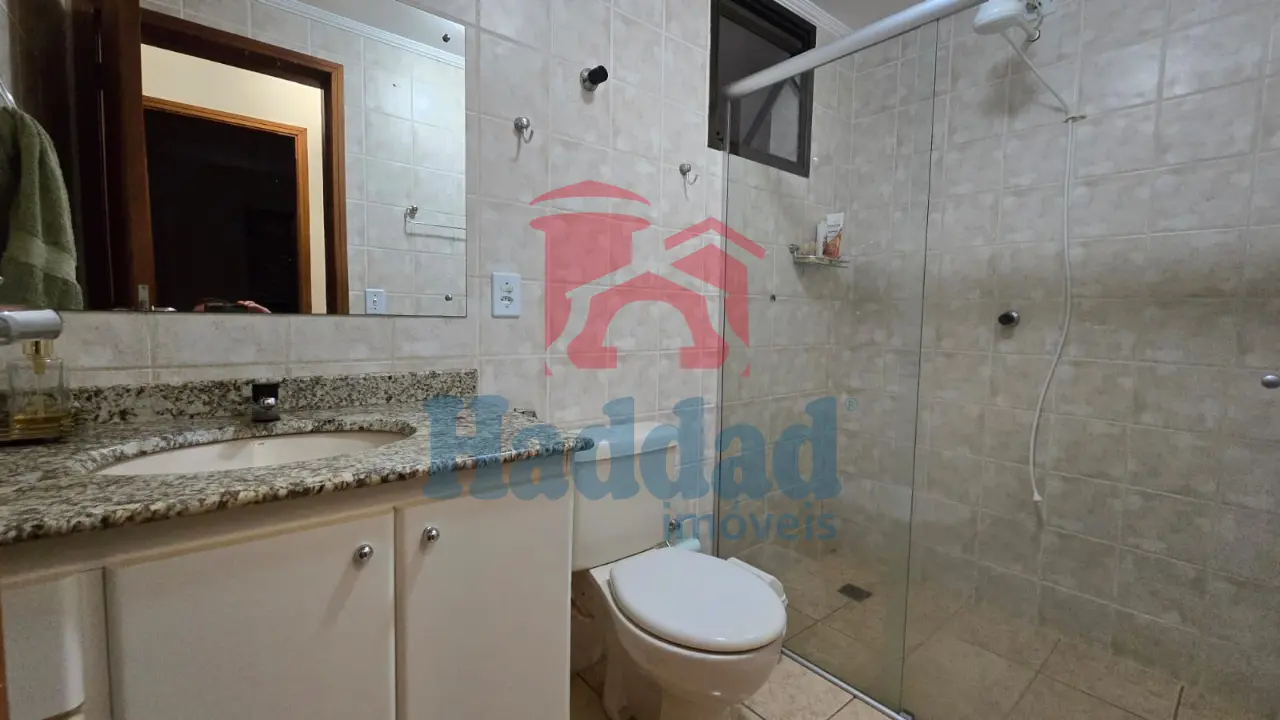 APARTAMENTO EM AREA CENTRAL Ref: 15667 - 009 (2)