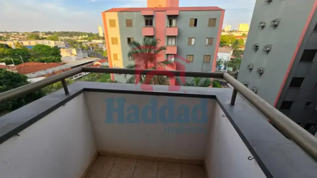 APARTAMENTO EM AREA CENTRAL Ref: 15667 - 010
