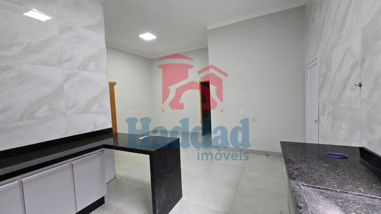 CASA NOVA EM ÓTIMA LOCALIZAÇÃO. Ref: 15675 - 001 (10)