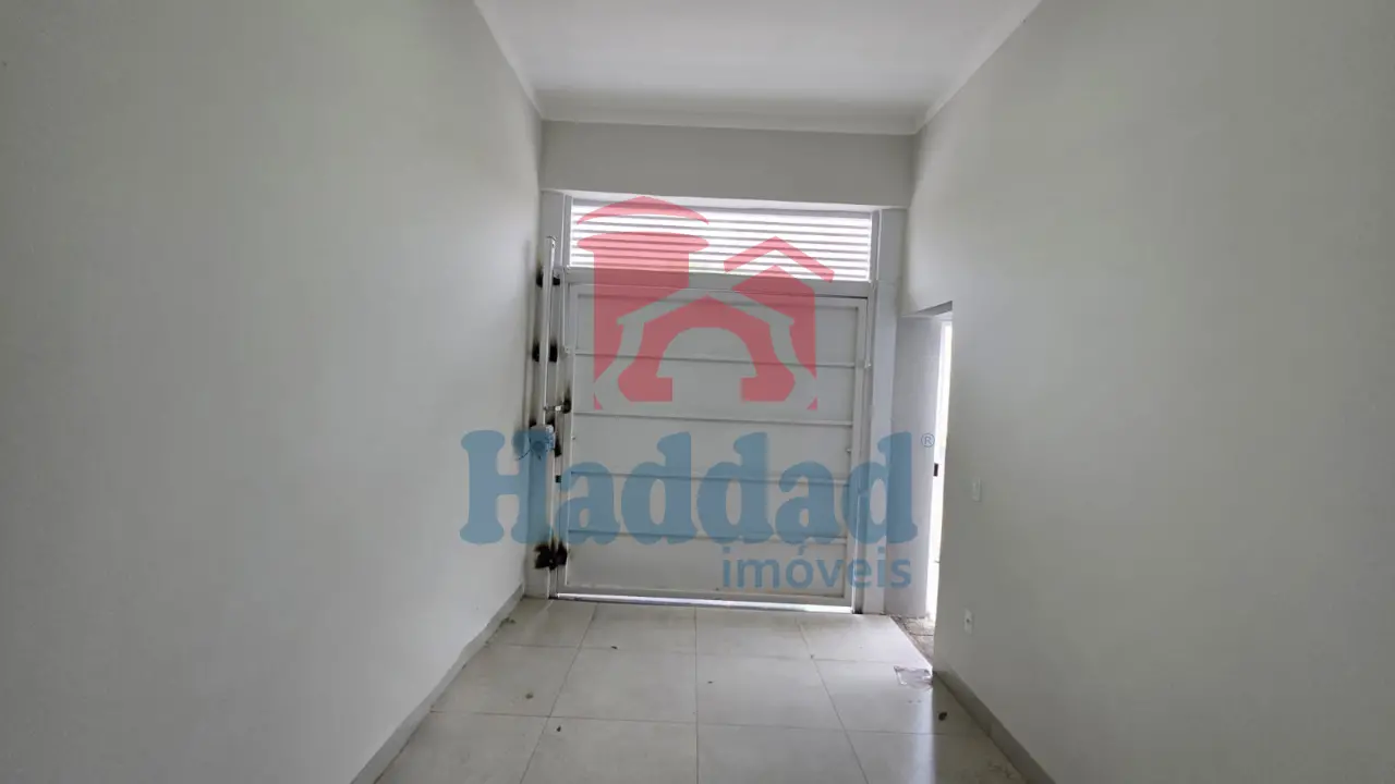 CASA NOVA EM ÓTIMA LOCALIZAÇÃO. Ref: 15675 - 001 (11)