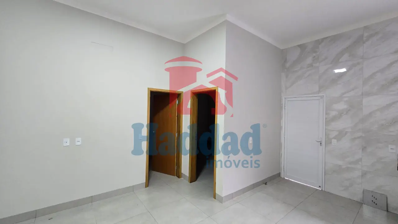 CASA NOVA EM ÓTIMA LOCALIZAÇÃO. Ref: 15675 - 001 (13)