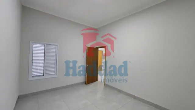 CASA NOVA EM ÓTIMA LOCALIZAÇÃO. Ref: 15675 - 001 (2)