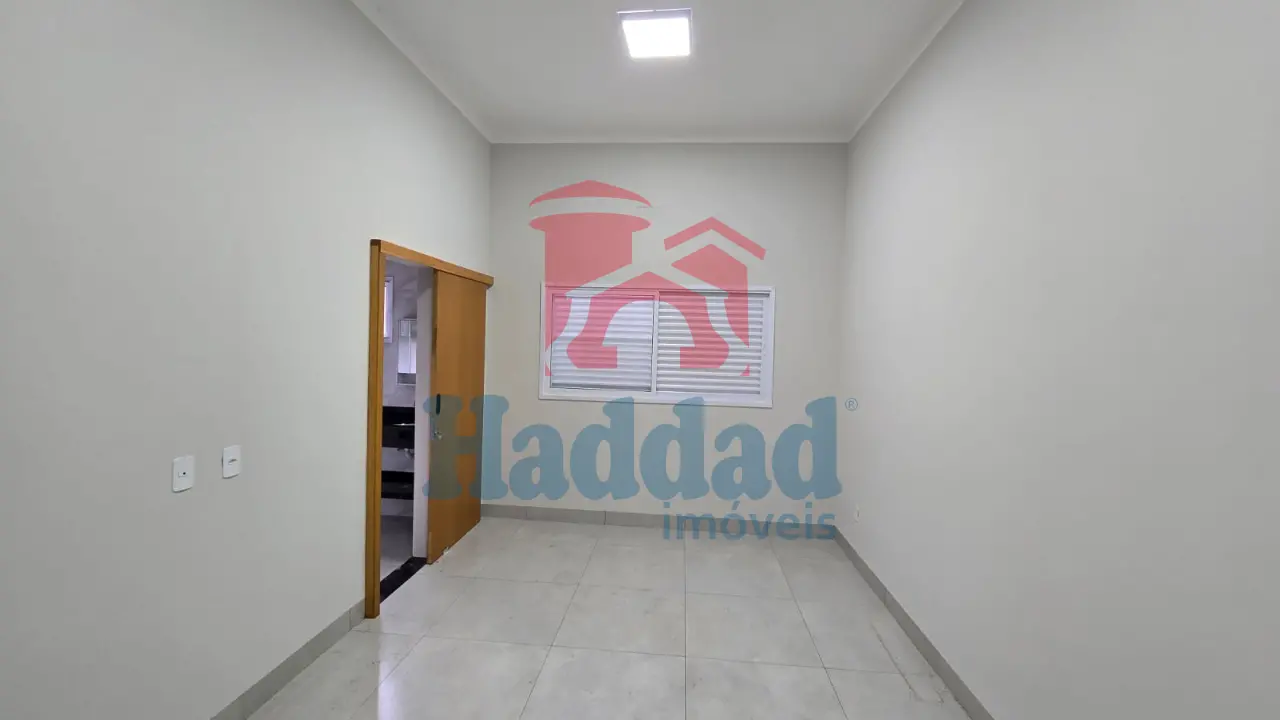 CASA NOVA EM ÓTIMA LOCALIZAÇÃO. Ref: 15675 - 001 (5)