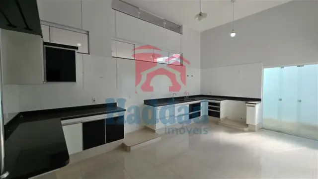 COND. FECHADO – LOCALIZAÇÃO PRIVILIGIADA / HADDAD IMÓVEIS 18 3211-7666 Ref: 15676 - 001 (10)